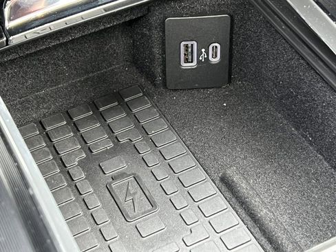 Used 2023 Lincoln Corsair AWD w/ Equipment Group 101A image 25