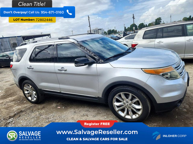 Used 2014 Ford Explorer XLT w/ Equipment Group 202A FWD image 5