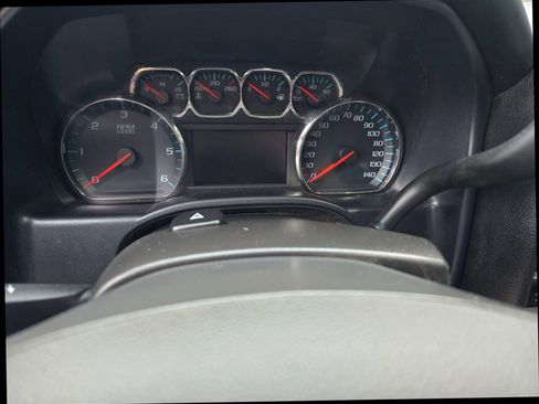 Used 2018 Chevrolet Silverado 1500 LT image 7