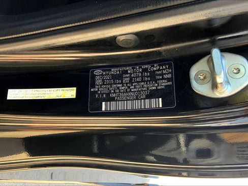 Used 2022 Hyundai Veloster N image 33