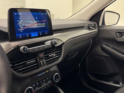 New 2026 Ford Escape Active w/ Cold Weather Package image 33