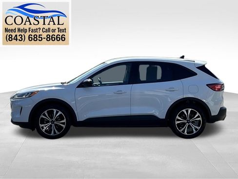 Used 2022 Ford Escape SE w/ SE Sport Appearance Package FWD image 16