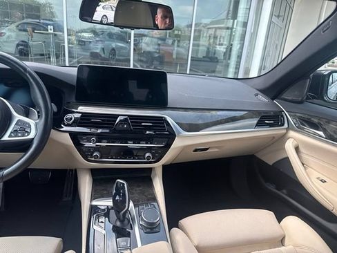 Used 2023 BMW 540i xDrive w/ M Sport Package AWD/4WD image 17