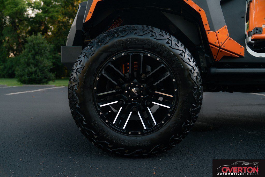 Used 2018 Jeep Wrangler Unlimited Sport S AWD/4WD image 38
