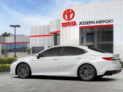 New 2026 Toyota Camry Hybrid AWD/4WD image 21