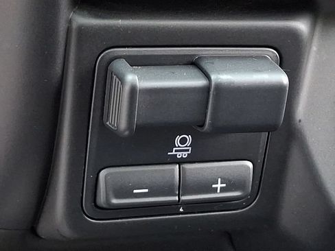 Used 2021 GMC Sierra 1500 Denali AWD/4WD image 25
