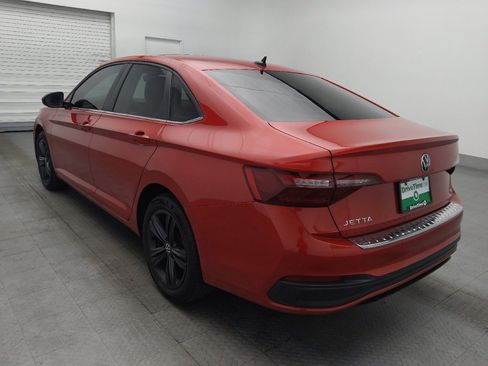 Used 2024 Volkswagen Jetta SE w/ Panoramic Sunroof Package FWD image 5