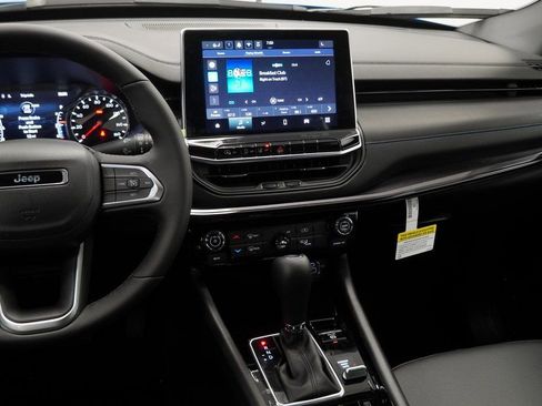 New 2026 Jeep Compass Latitude AWD/4WD image 21