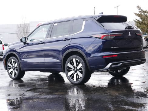 Used 2026 Mitsubishi Outlander SEL AWD/4WD image 4