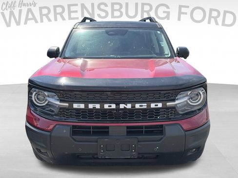 Used 2025 Ford Bronco Sport Outer Banks w/ Outer Banks Tech Package+ AWD/4WD image 2