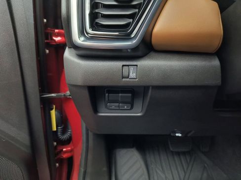 Used 2025 GMC Canyon AT4 AWD/4WD image 16