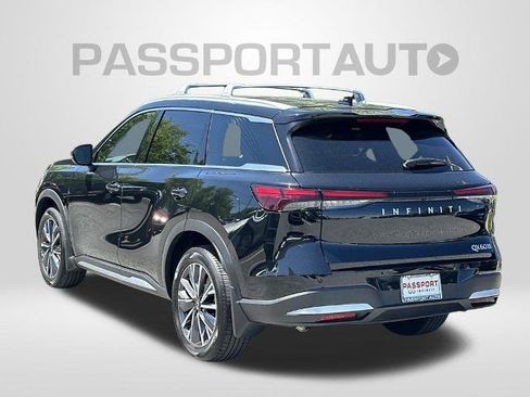 Certified 2026 INFINITI QX60 Luxe w/ Cargo Package AWD/4WD image 2