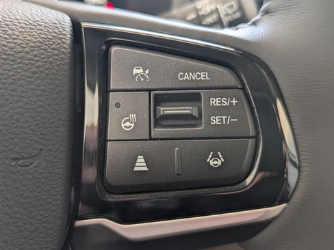 Used 2026 Honda Odyssey Touring image 35