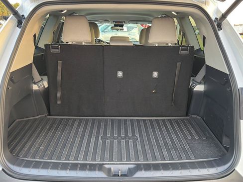 Certified 2025 Toyota Grand Highlander AWD Hybrid image 33