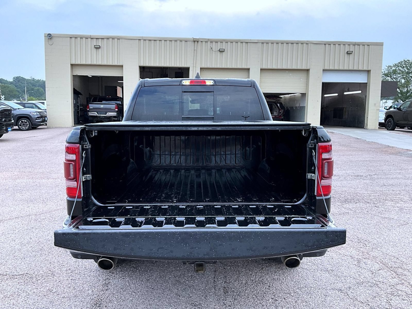Certified 2024 RAM 1500 Laramie AWD/4WD image 9