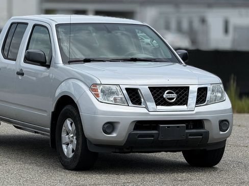 Used 2012 Nissan Frontier SV AWD/4WD image 15