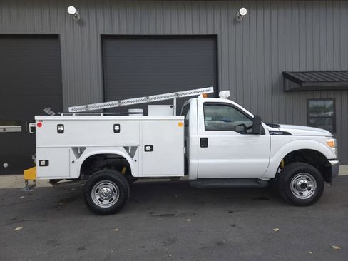 Used 2015 Ford F250 XL w/ XL Value Package image 5