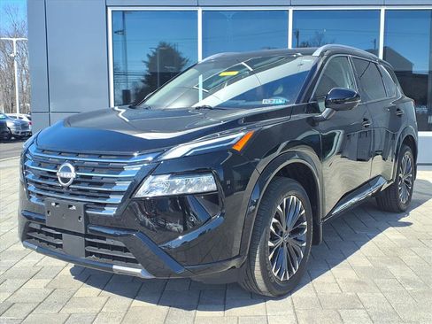 Certified 2025 Nissan Rogue Platinum w/ Platinum Premium Package image 8