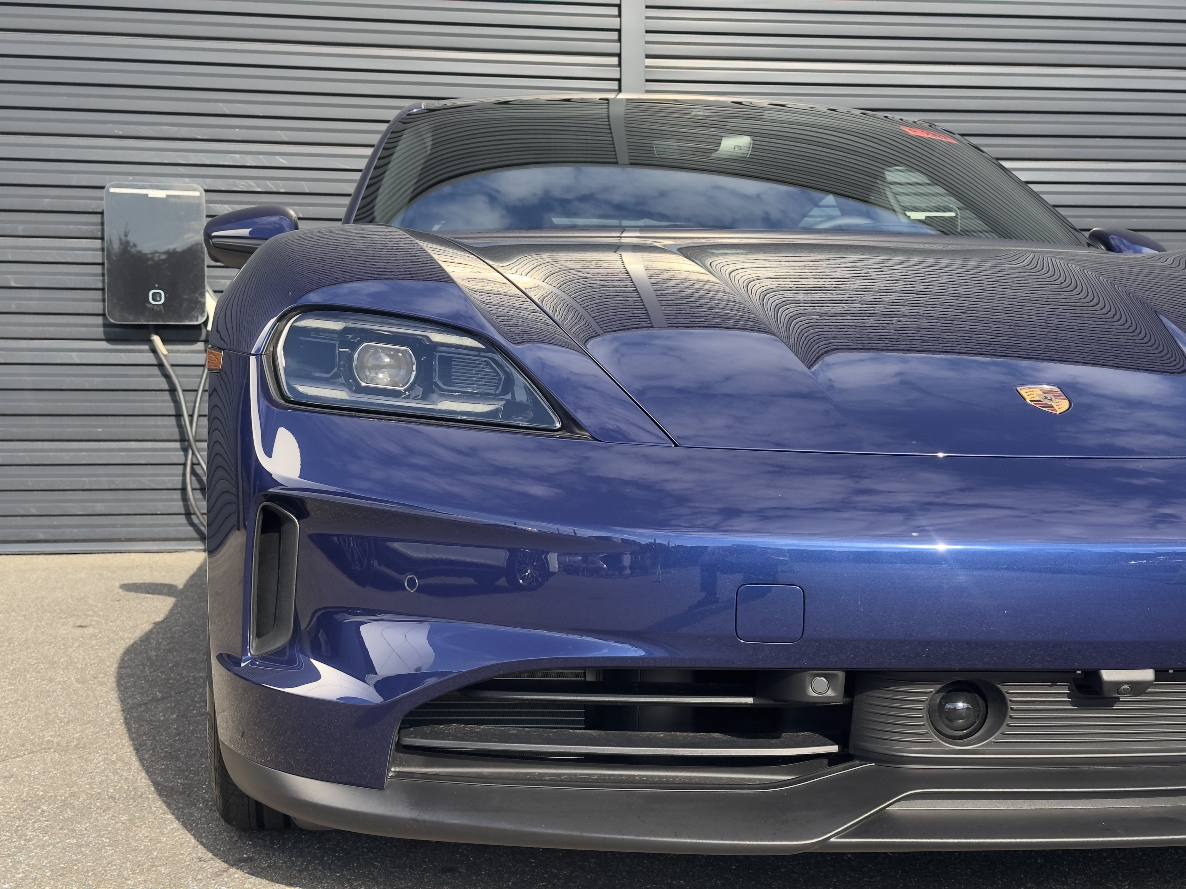 Certified 2025 Porsche Taycan AWD/4WD image 14