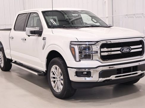 New 2026 Ford F150 Lariat w/ Equipment Group 501A Mid AWD/4WD image 3