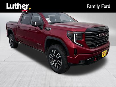 Used 2025 GMC Sierra 1500 AT4 w/ AT4 Premium Package
