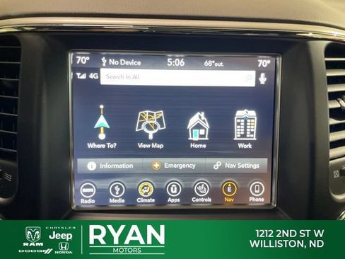 Used 2018 Jeep Grand Cherokee Overland AWD/4WD image 21