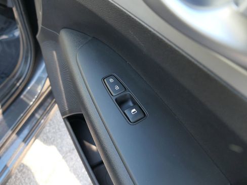 Used 2023 Kia Forte LXS image 55