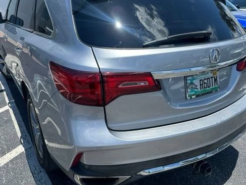 Used 2020 Acura MDX SH-AWD image 3