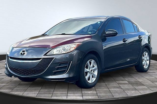Used 2010 MAZDA MAZDA3 i Touring FWD image 1
