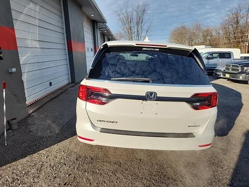 Used 2023 Honda Odyssey Sport image 7