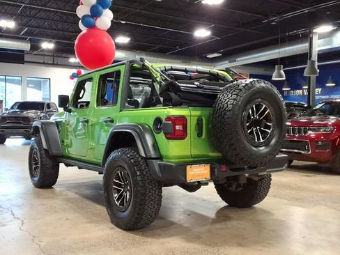Used 2025 Jeep Wrangler Unlimited Sport AWD/4WD image 6