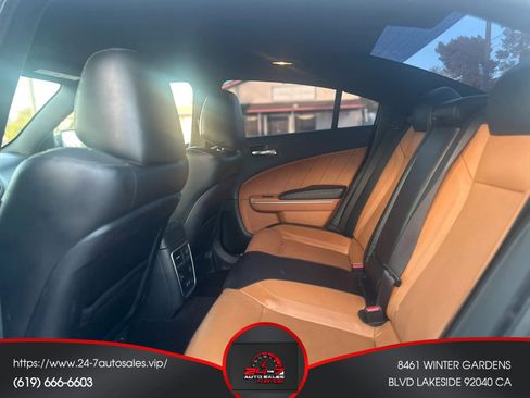 Used 2021 Dodge Charger SXT w/ Plus Group RWD image 17