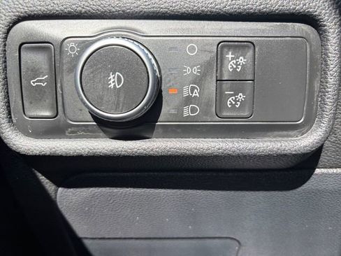 Used 2020 Ford Explorer ST w/ ST Street Pack image 17