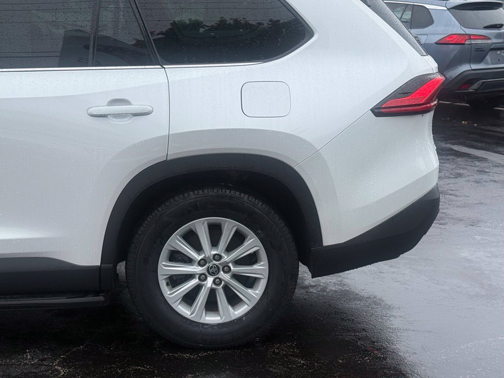 Certified 2024 Toyota Grand Highlander AWD Hybrid image 4