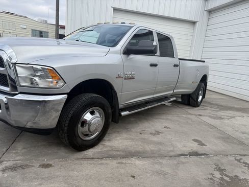 Used 2013 RAM 3500 ST w/ SXT Appearance Group image 27