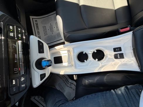 Used 2016 Toyota Prius Three Touring FWD image 26