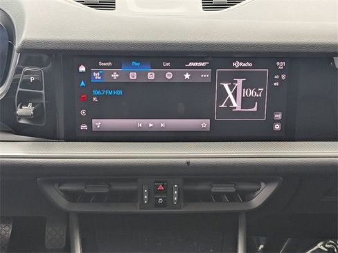 Used 2024 Porsche Cayenne image 19