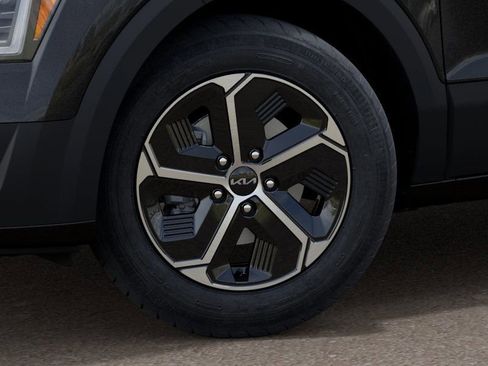 New 2025 Kia Niro EX image 9