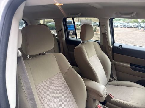 Used 2015 Jeep Patriot Sport w/ Power Value Group FWD image 30
