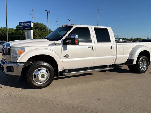 Used 2016 Ford F350 Lariat w/ Lariat Ultimate Package AWD/4WD image 4