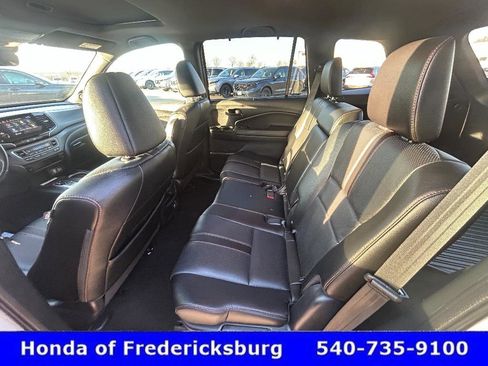 Certified 2023 Honda Passport TrailSport image 29