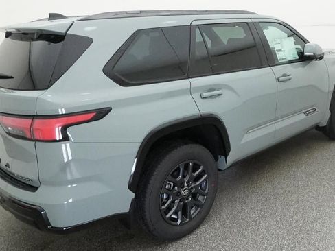 New 2026 Toyota Sequoia Platinum image 9