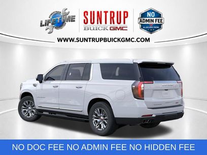 New 2026 GMC Yukon XL Denali w/ Sun & Power Step Package
