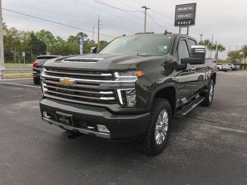 Used 2023 Chevrolet Silverado 3500 High Country w/ Safety Package II AWD/4WD image 3