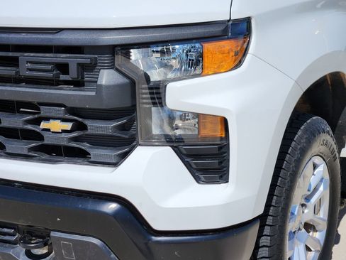Used 2024 Chevrolet Silverado 1500 W/T w/ WT Value Package AWD/4WD image 10