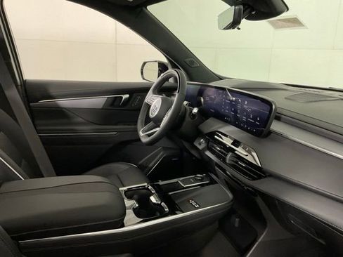 New 2026 Buick Enclave Sport Touring w/ Super Cruise Package AWD/4WD image 33