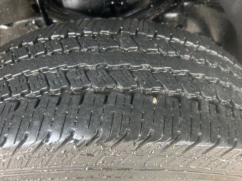 Used 2011 Chevrolet Silverado 3500 LTZ image 24