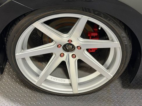 Used 2009 Nissan 370Z Touring image 17