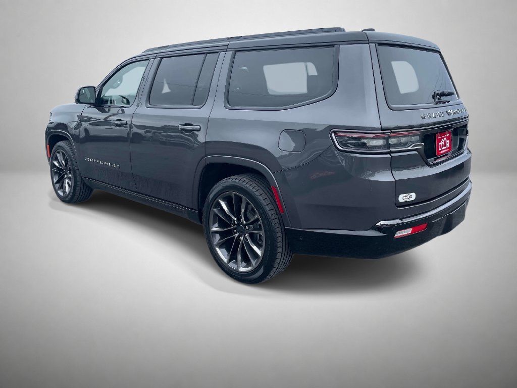 Used 2025 Jeep Grand Wagoneer Series II Obsidian w/ Quick Order Packagew 28T AWD/4WD image 5