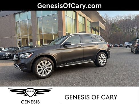 Used 2020 Mercedes-Benz GLC 300 image 1
